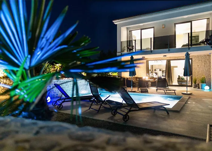 Villa More